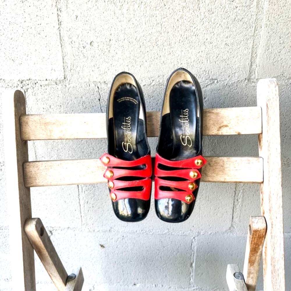 VINTAGE SOCIALITE BLACK & RED PATENT LEATHER SHOES SIZE 7.5 AAA